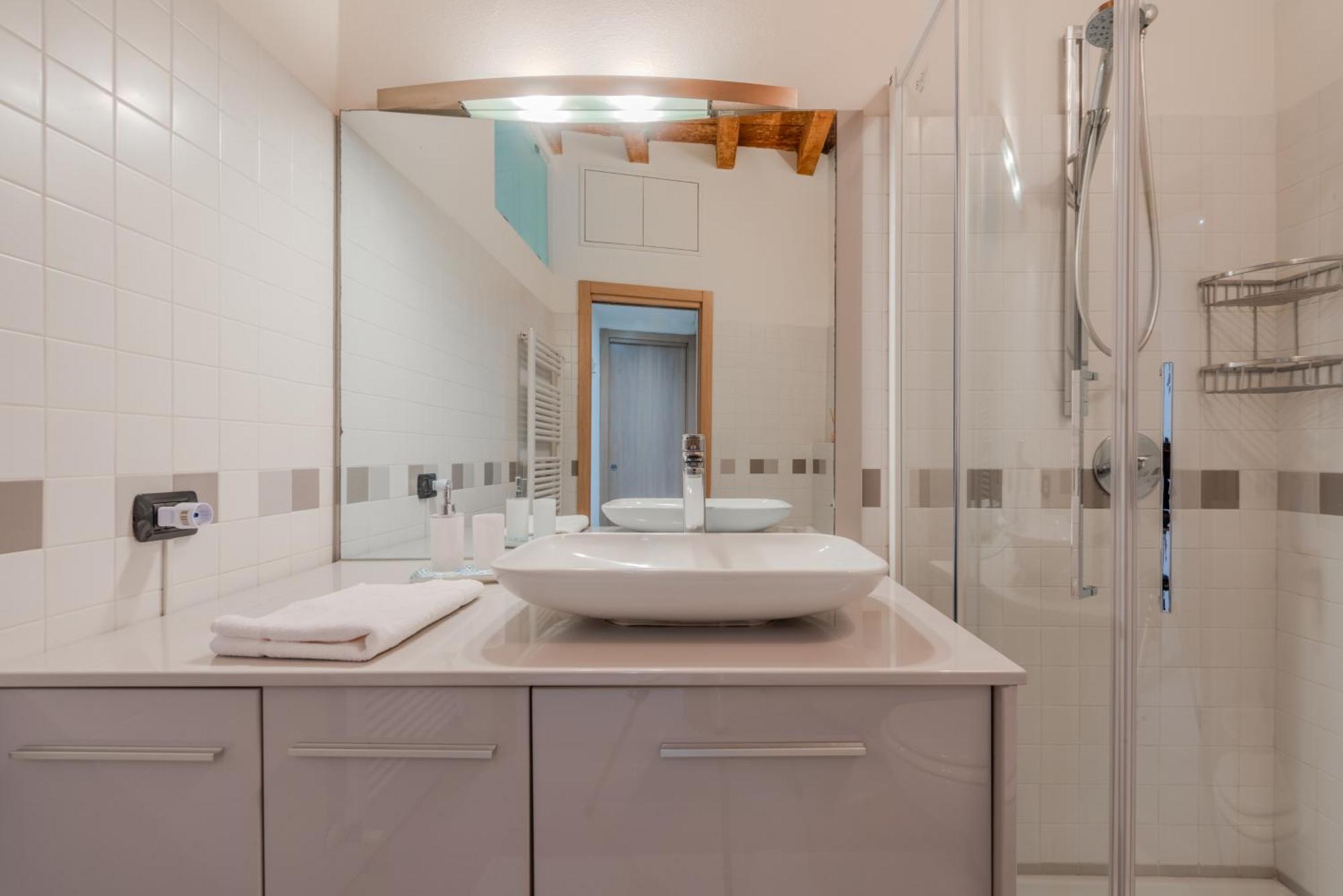 ミラノCrocetta Modern Flatアパートメント エクステリア 写真